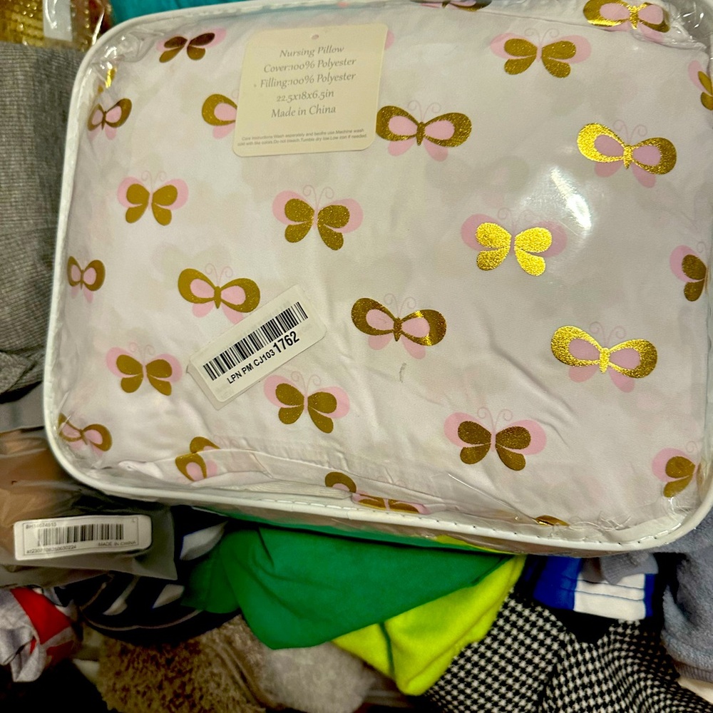 Breast feeding pillow with cover